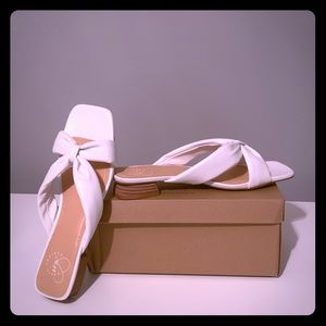 Oasis Society Cherie Knotted Sandal (faux-leather)